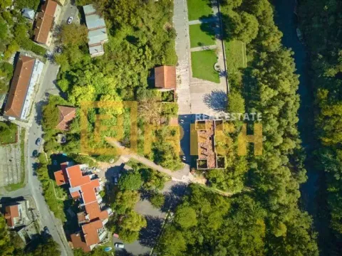 Sale, land lot, 829m², Cetinje, Crna Gora - image 2