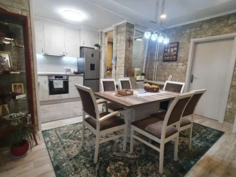 Sale, four bedroom apartment, 92m², Stari Košutnjak, Rakovica - image 10