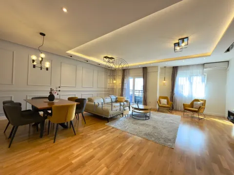 Izdavanje, dvosoban stan, 104m², Zabjelo, Podgorica - image 1