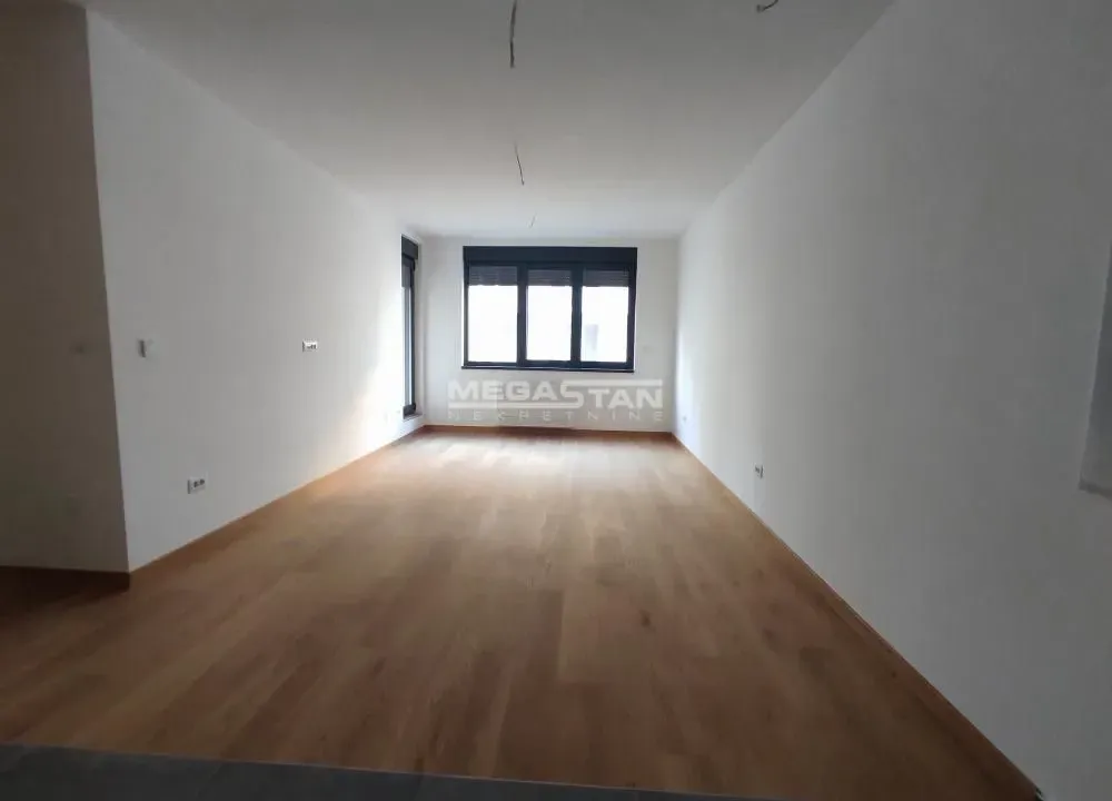 Prodaja, dvosoban stan, 70m², Voždovac Sve Podlokacije, Beograd