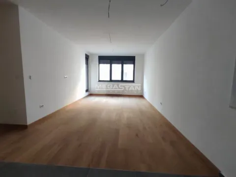 Stan in Voždovac Sve Podlokacije