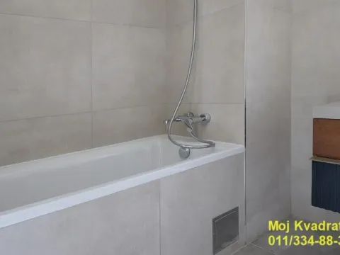 Sale, four bedroom apartment, 147m², Savski Venac, Beograd - image 12