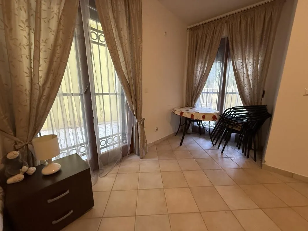 Sale, three bedroom apartment, 99m², Petrovac, Budva