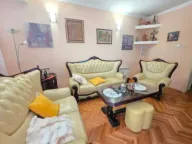 Prodaja, dvosoban stan, 76m², Drpe Mandića, Podgorica - image 1