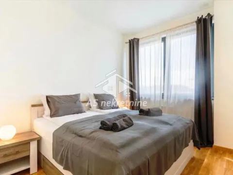 Rent, three bedroom apartment, 86m², Savski Venac, Beograd - image 15