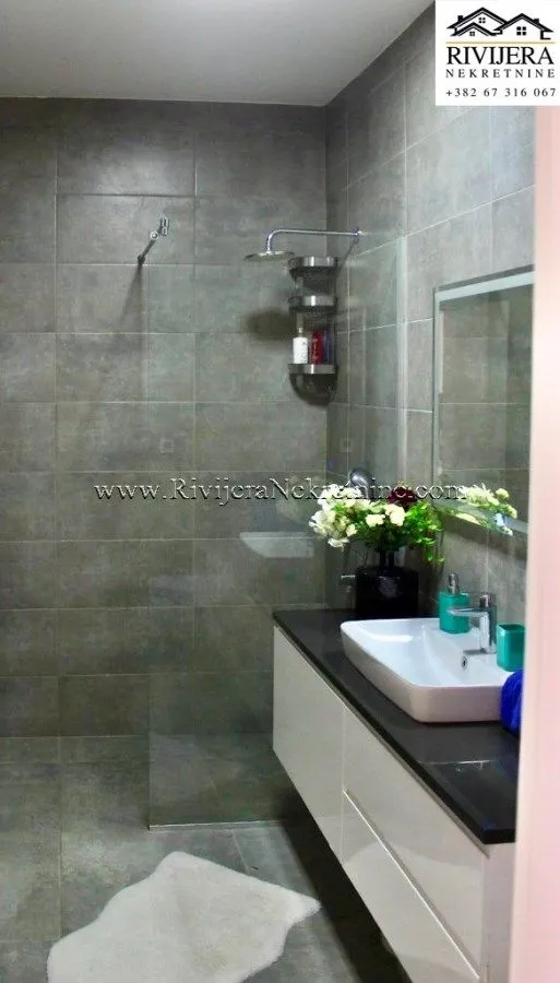 Prodaja, jednosoban stan, 56m², Donja Lastva, Tivat