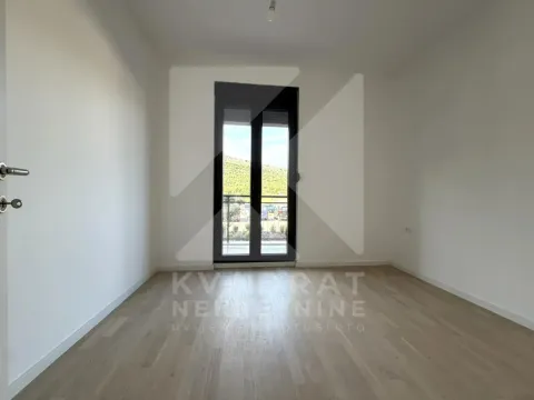 Rent, one bedroom apartment, 48m², Tološi, Podgorica - image 6