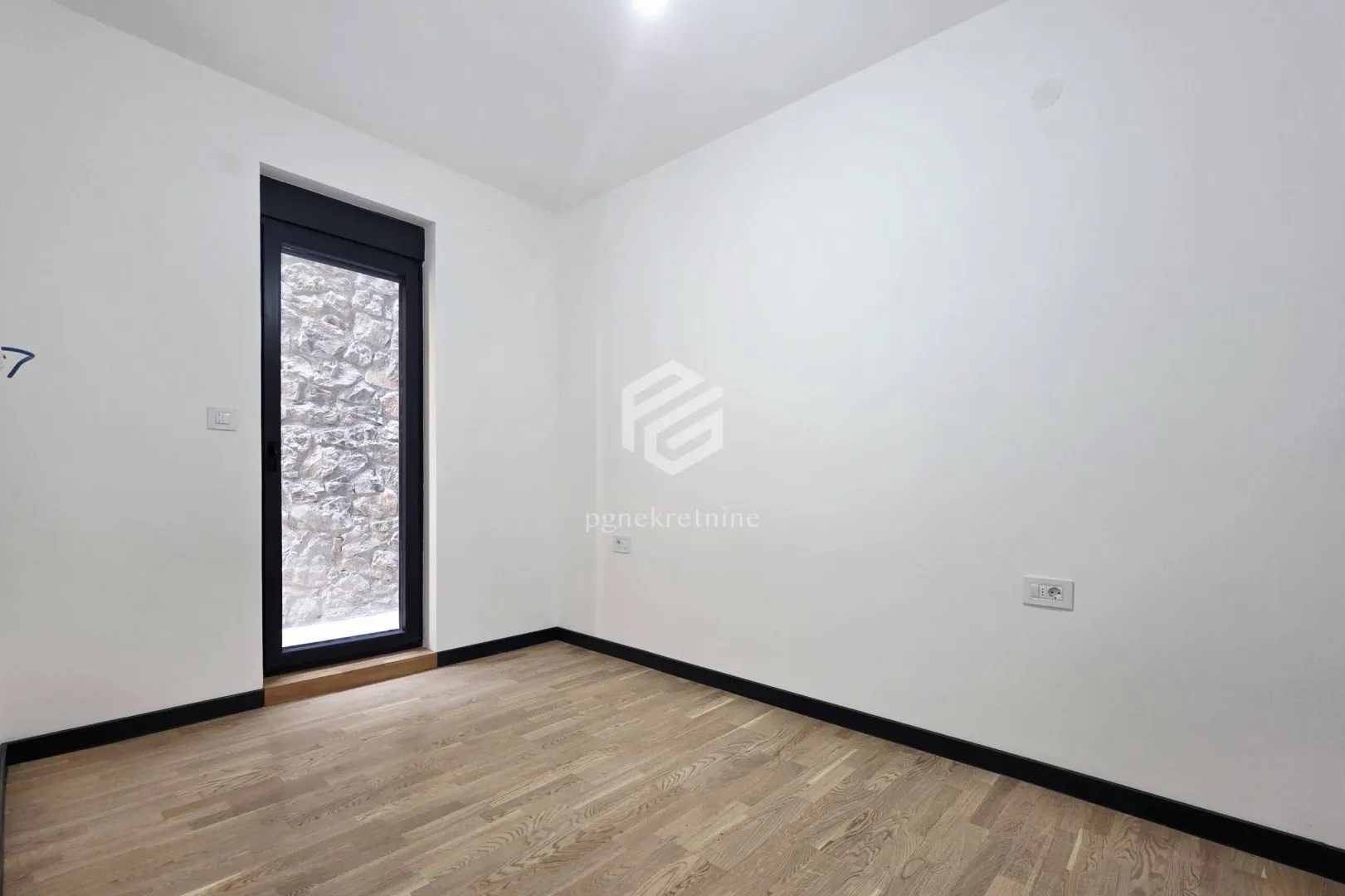 Prodaja, dvosoban stan, 51m², Gorica C, Podgorica
