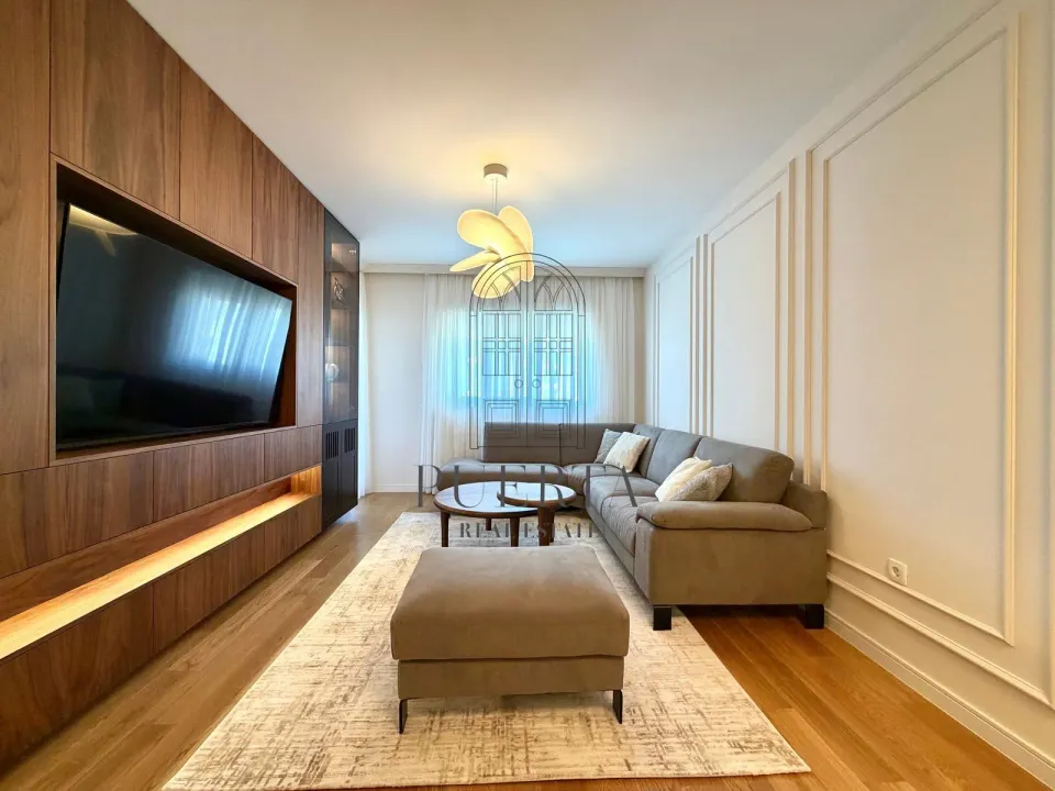 Rent, two bedroom apartment, 73m², Central Point, Podgorica