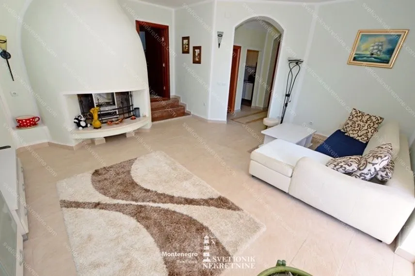Prodaja, trosoban stan, 142m², Savina, Herceg Novi