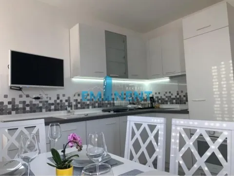 Rent, apartment, 40m², Neimar, Vračar Sve Podlokacije - image 4