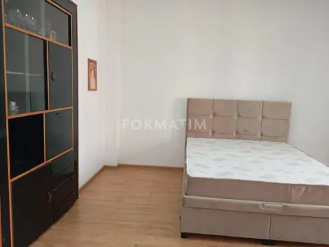 Izdavanje, dvosoban stan, 75m², Stari Grad, Beograd - image 2