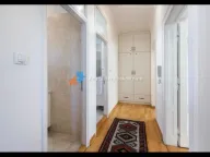 Izdavanje, trosoban stan, 100m², Stari Grad, Beograd - image 7