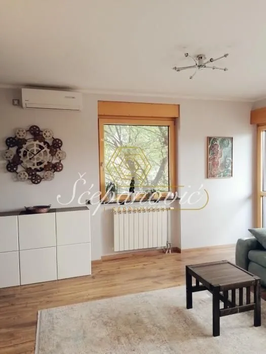 Prodaja, trosoban stan, 83m², Rotkvarija, Novi Sad Sve Podlokacije
