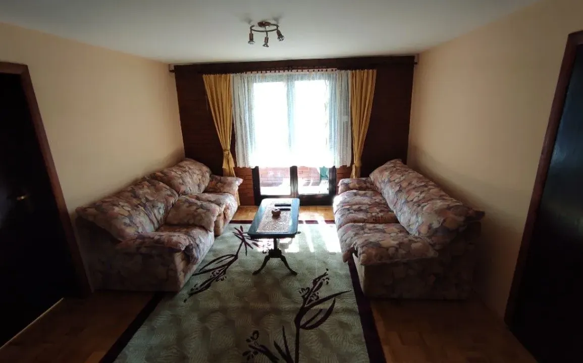 Prodaja, petosoban stan, 130m², Centar, Kraljevo