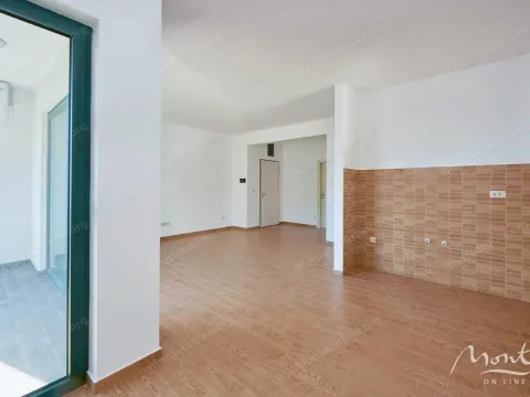 Prodaja, dvosoban stan, 63m², Bečići, Budva - image 9