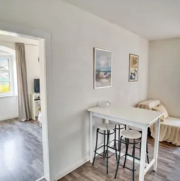 Prodaja, jednosoban stan, 42m², Stari Grad Kotor, Kotor - image 4