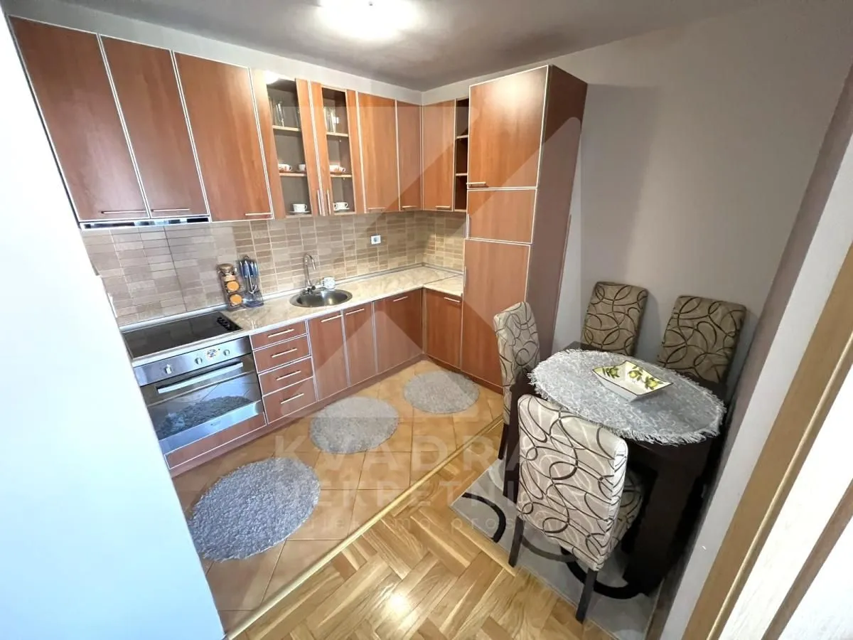 Rent, one bedroom apartment, 43m², 1 maj, Podgorica