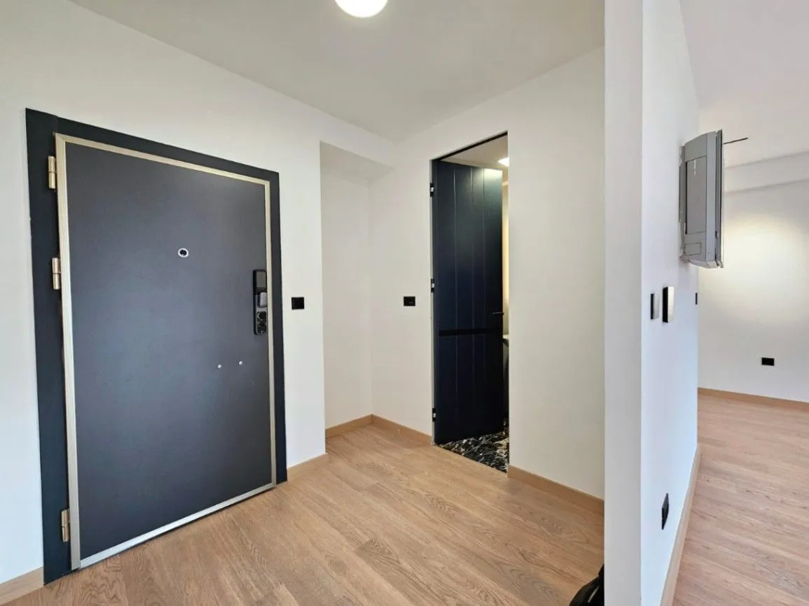 Prodaja, dvosoban stan, 206m², Zagorič, Podgorica