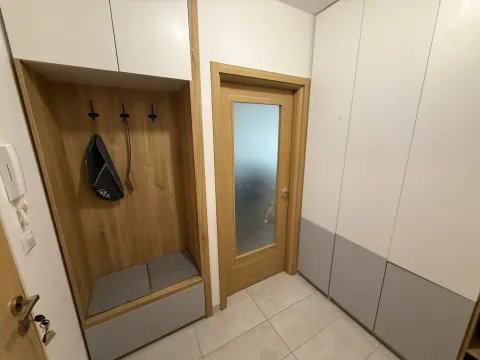 Prodaja, dvosoban stan, 68m², Stari Aerodrom, Podgorica - image 8