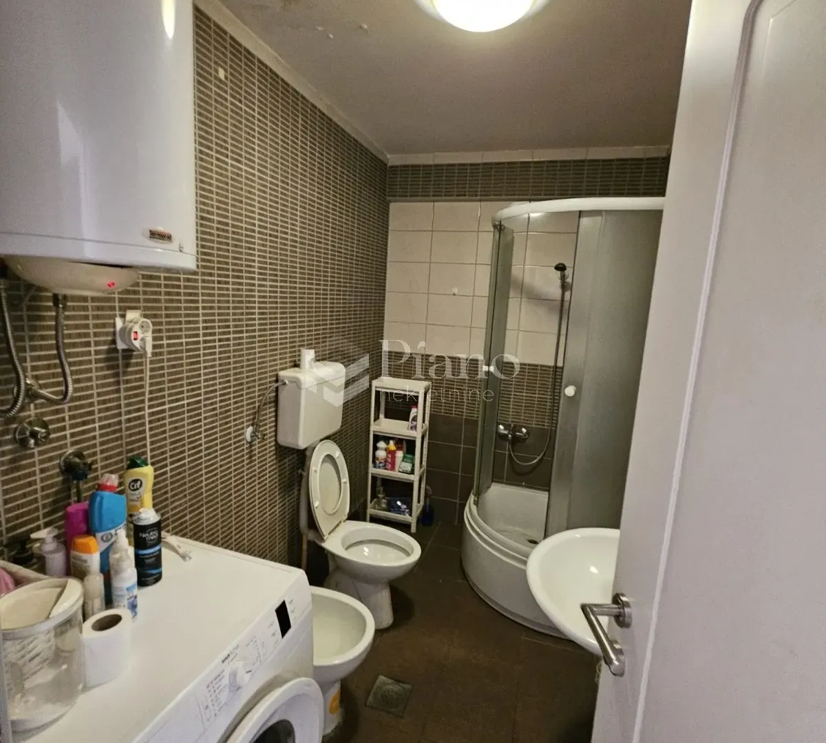 Rent, three bedroom apartment, 84m², Drač, Podgorica