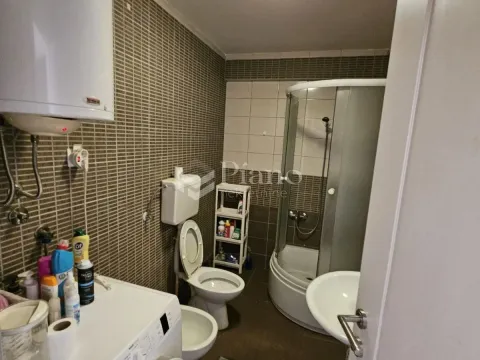 Rent, three bedroom apartment, 84m², Drač, Podgorica - image 7