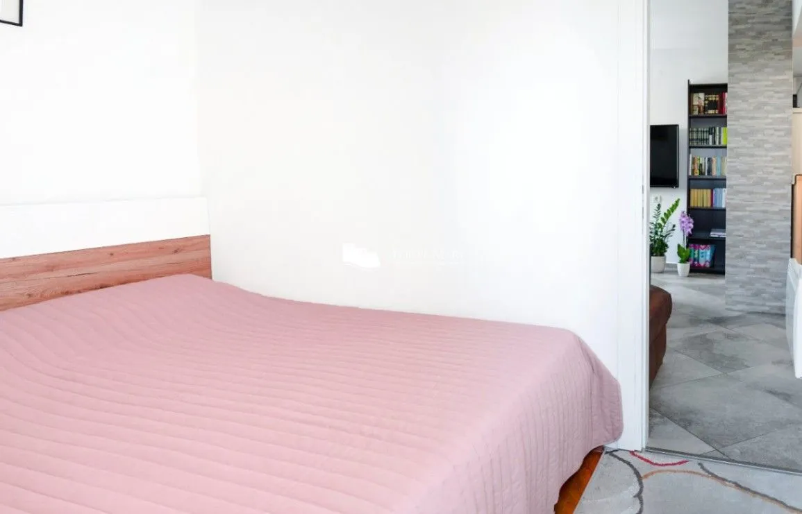 Prodaja, dvosoban stan, 55m², Tivat, Crna Gora