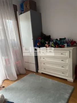 Izdavanje, trosoban stan, 70m², Crveni Krst, Beograd - image 5
