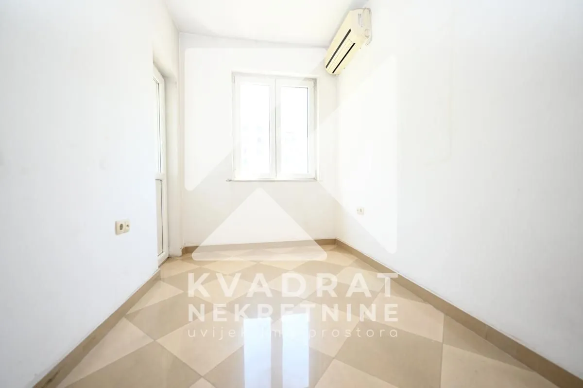 Rent, office space, 75m², Gintaš, Podgorica
