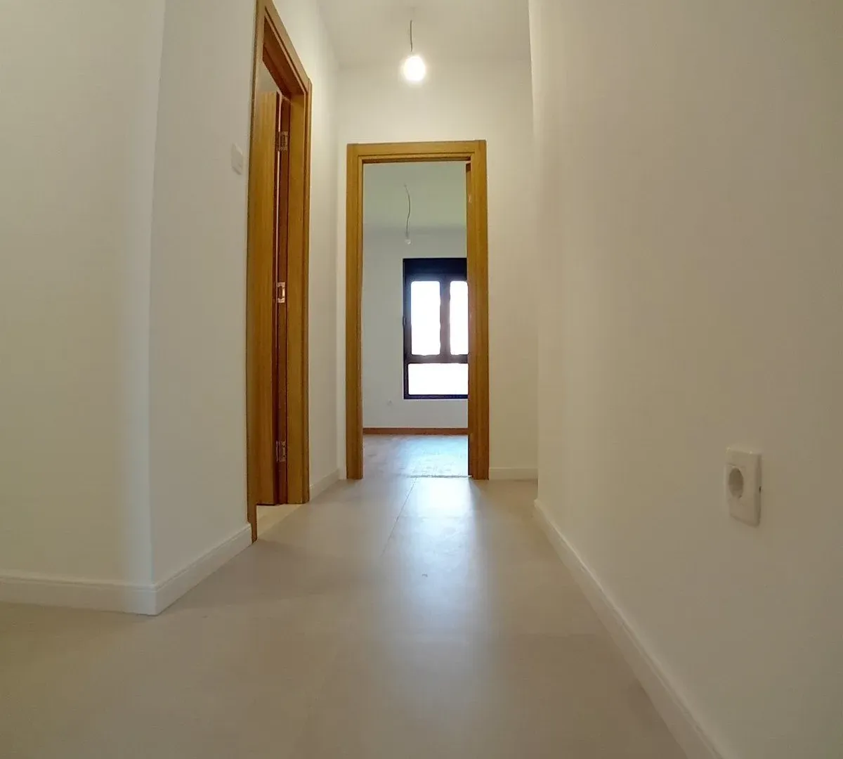 Prodaja, dvosoban stan, 65m², Tološi, Podgorica