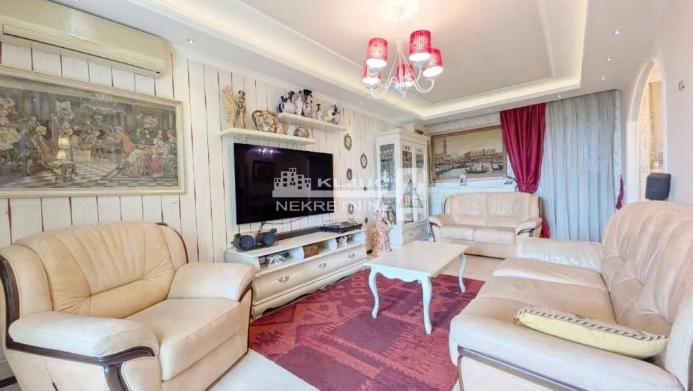 Sale, three bedroom apartment, 82m², Novi Beograd Blok 64, Novi Beograd Sve Podlokacije