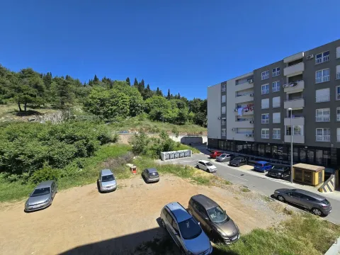 Rent, apartment, 34m², Ljubović, Podgorica - image 6