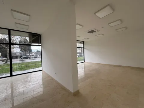 Rent, office space, 123m², Pobrežje, Podgorica - image 7