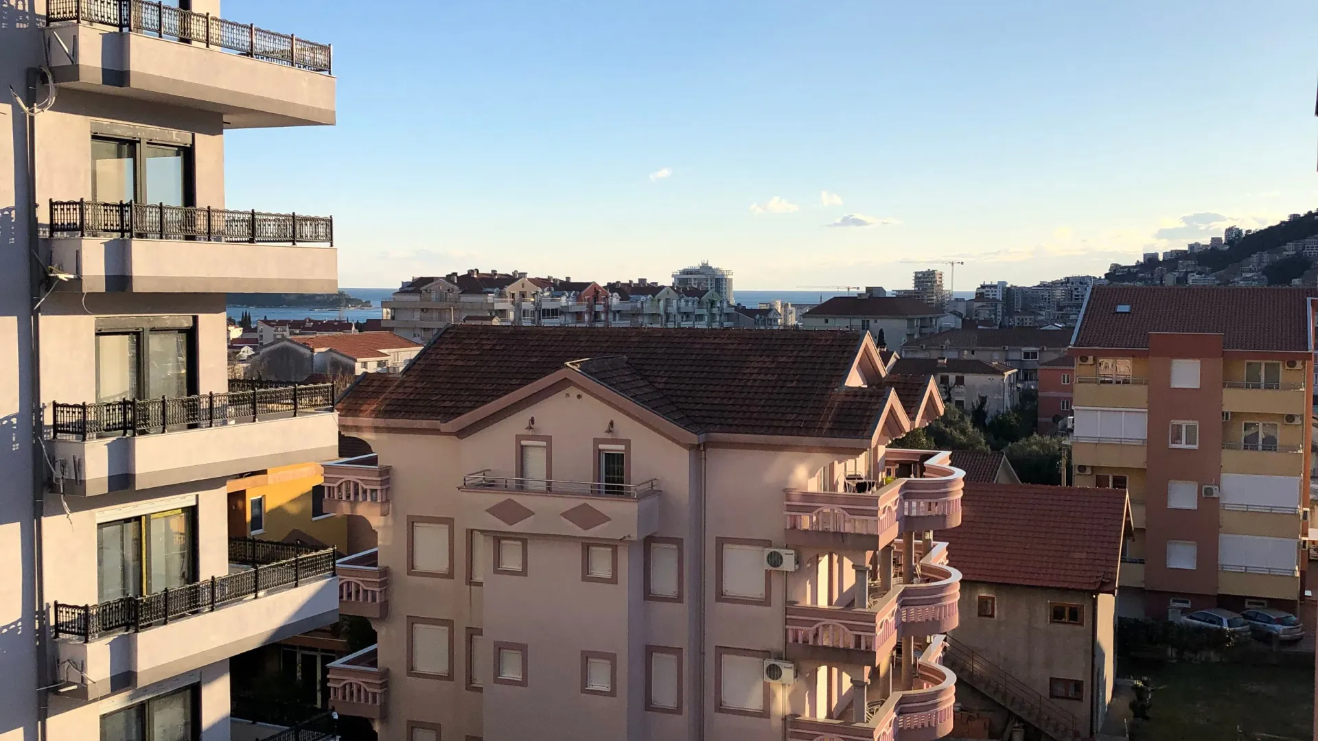 Rent, two bedroom apartment, 83m², Lazi, Budva