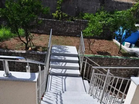 Prodaja, kuća, 320m², Herceg Novi, Crna Gora - image 13