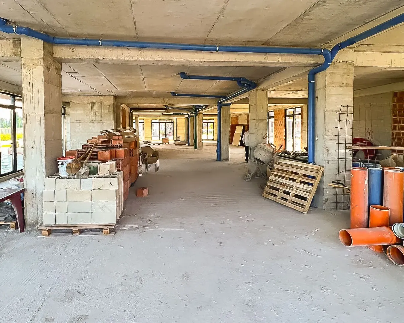 Izdavanje, poslovni prostor, 1000m², Zabjelo, Podgorica