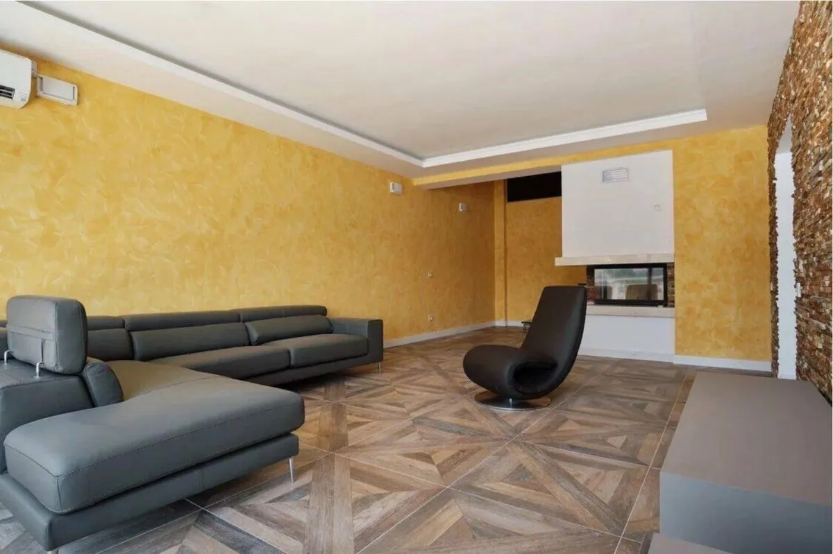 Sale, four bedroom apartment, 350m², Rafailovići, Budva