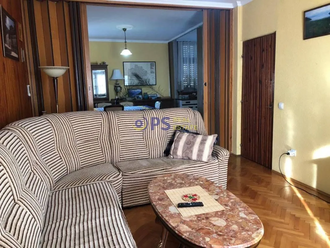 Prodaja, kuća, 300m², Bar, Crna Gora