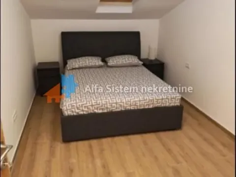Izdavanje, trosoban stan, 77m², Autokomanda, Voždovac Sve Podlokacije - image 14