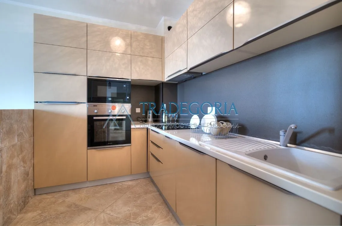 Prodaja, trosoban stan, 125m², Budva, Crna Gora