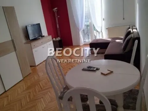 Prodaja, stan, 31m², Centar, Novi Sad - image 2
