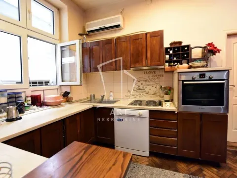 Prodaja, trosoban stan, 86m², Vračar Sve Podlokacije, Beograd - image 15