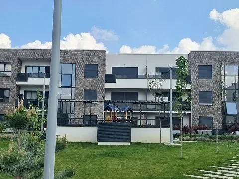 Rent, three bedroom apartment, 100m², Borča 1, Borča Sve Podlokacije - image 10