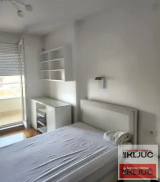 Izdavanje, četvorosoban stan, 102m², Bulevar patrijarha Pavla, Novi Sad Sve Podlokacije - image 14