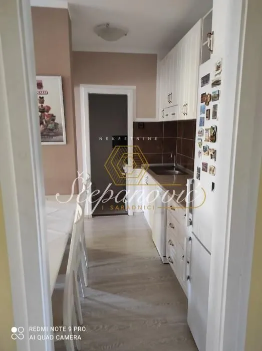 Prodaja, stan, 69m², Centar, Novi Sad