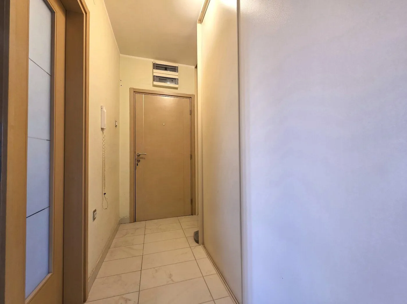 Izdavanje, jednosoban stan, 56m², Preko Morače, Podgorica