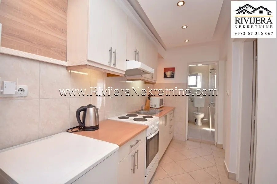Prodaja, kuća, 213m², Žvinje, Herceg Novi