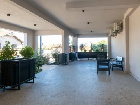 Prodaja, trosoban stan, 90m², Gornja Gorica, Podgorica - image 15