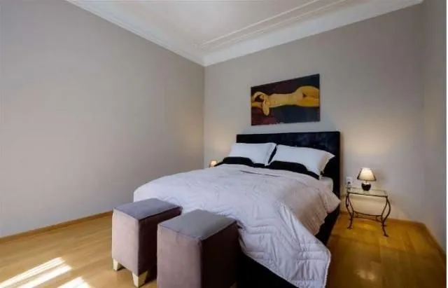 Izdavanje, četvorosoban stan, 120m², Stari Grad, Beograd