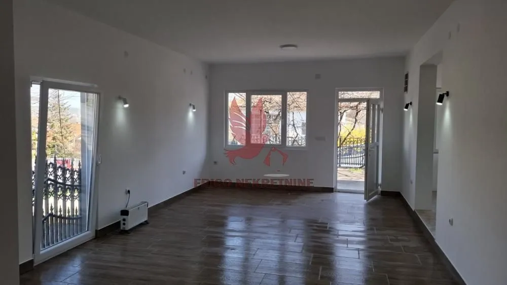 Izdavanje, kuća, 94m², Mladenovac, Beograd